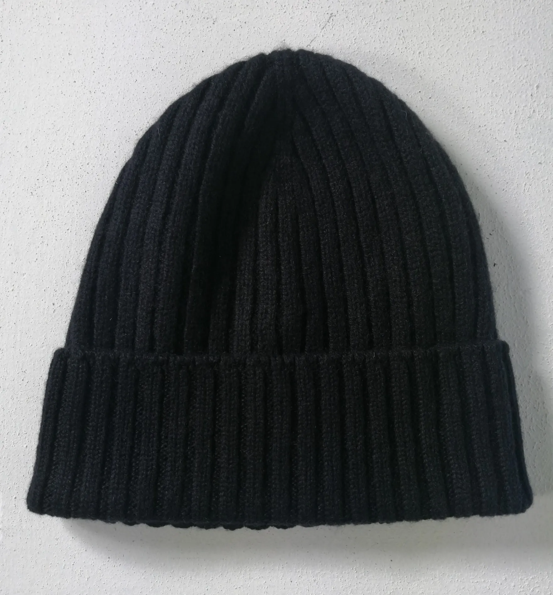 -Cappello RIVIERA in 100% cashmere made in Italy blu notte