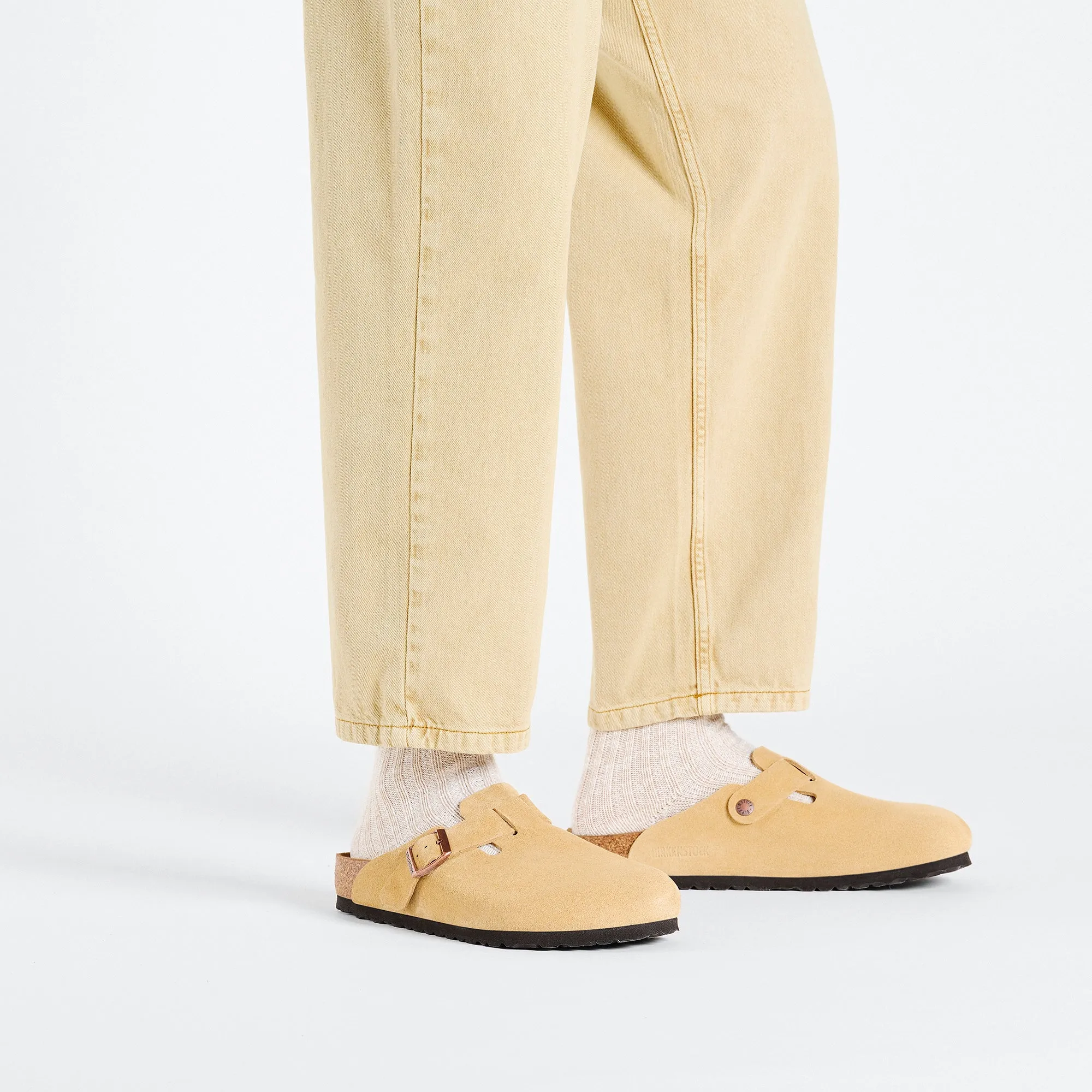 BIRKENSTOCK BOSTON CAMOSCIO LATTE CREAM
